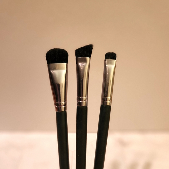 Sephora Eye Makeup Brushes Set of 3 NWOT NEW - Picture 2 of 6